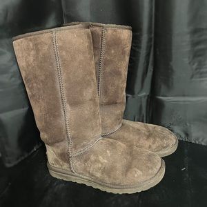 Brown Ugg boots